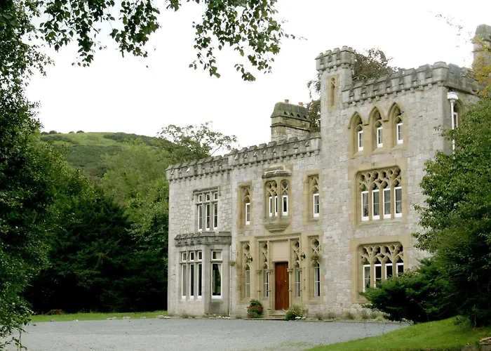 Ffarm Country House